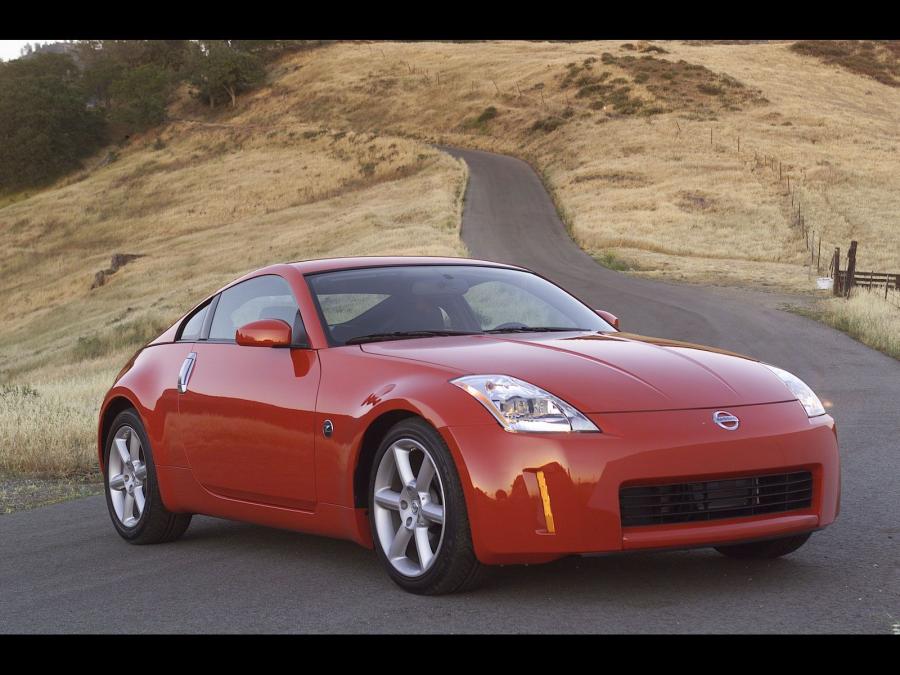  Nissan 350Z 2003 года  (фото 39 из 103)